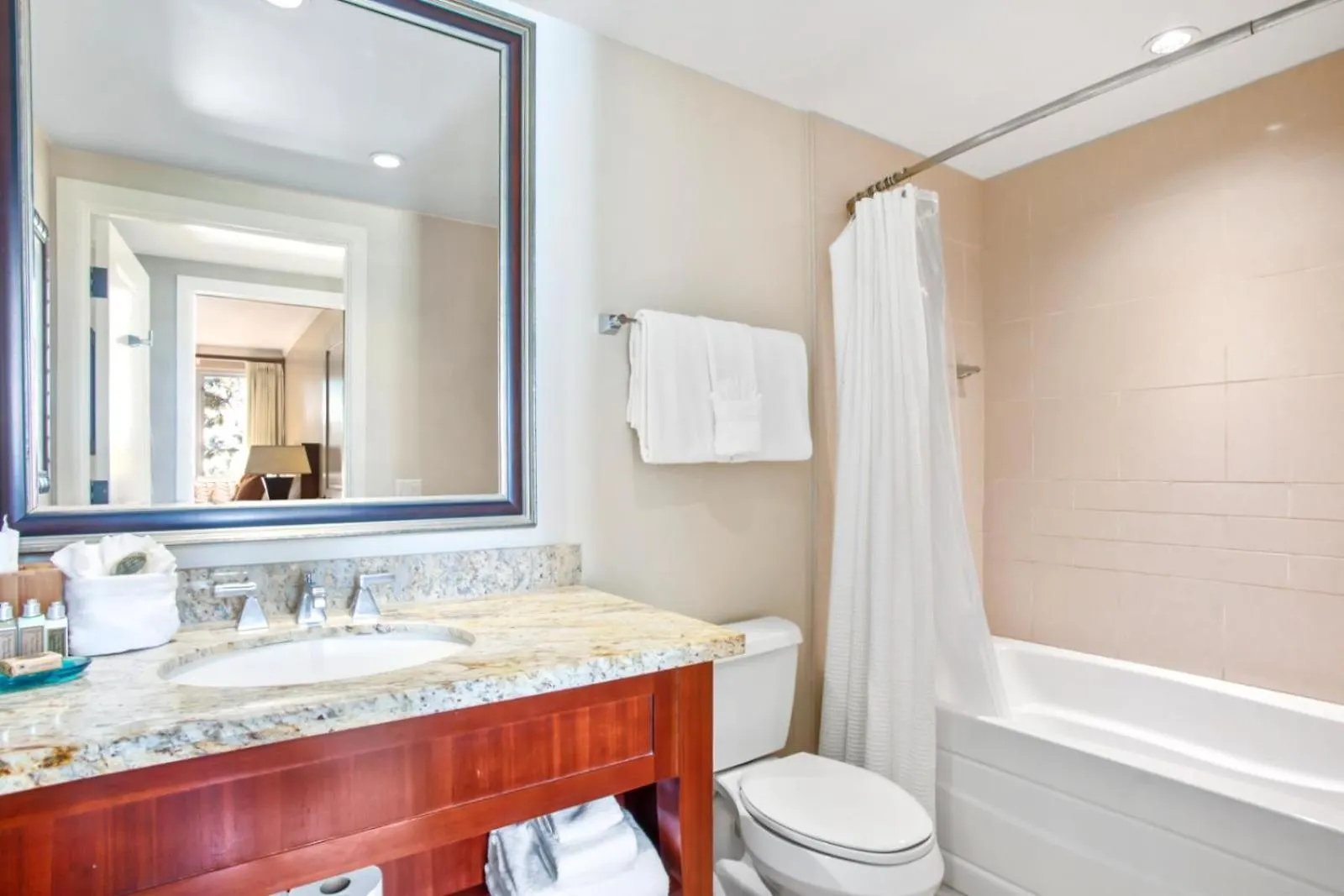Kbm Resorts Free Car Honua Kai Konea Hkk-229 Corner Suite W Xl Lanai Ocean View Kaanapali Apartment